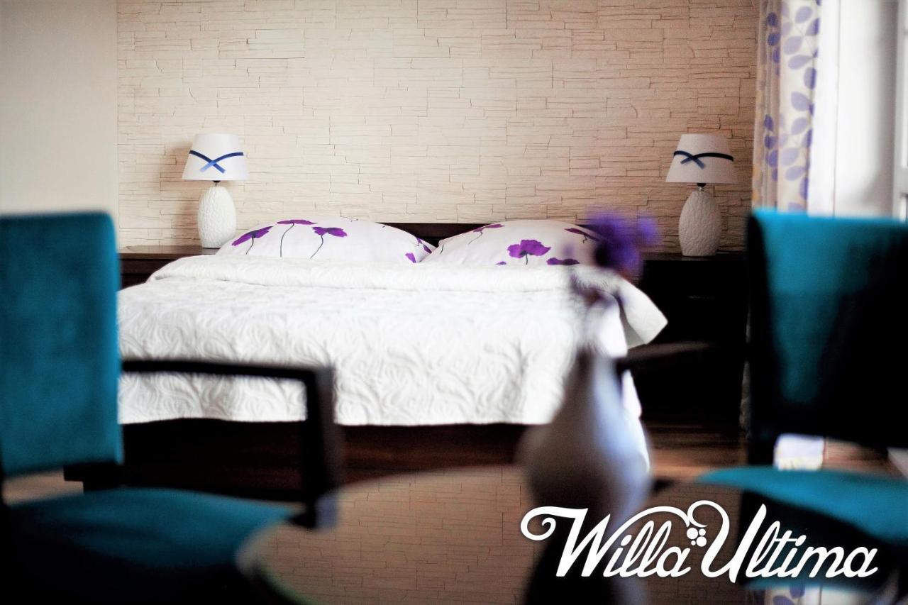 Willa Ultima Leba Bilik gambar