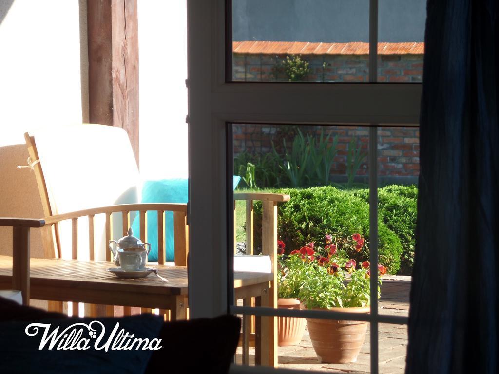 Willa Ultima Leba Luaran gambar